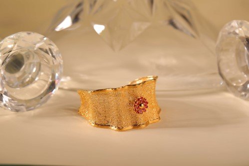 Gulf style gold jewellery